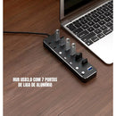 Hub USB 3.0 7 em 1 Dorn - Dock Station com Interruptores Individuais e Carregamento Rápido