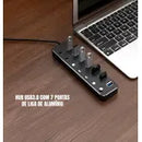 Hub USB 3.0 7 em 1 Dorn - Dock Station com Interruptores Individuais e Carregamento Rápido