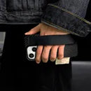 Case Dorn Fibra de Carbono para iPhone 15/16 Pro Max - Capa Antichoque com Cinta de Silicone